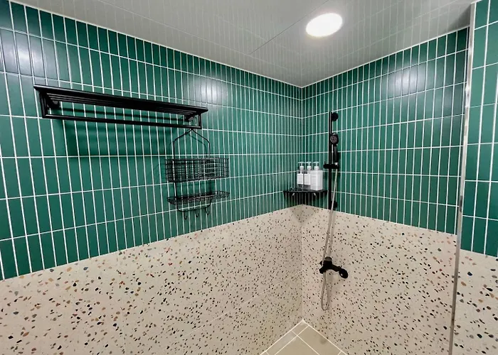 Itaewon Station 2 Minutes Up To 6 People With Pet Apartment *